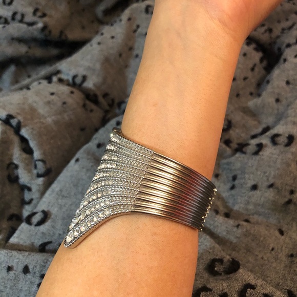 Bracelet - Picture 7 of 8